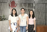 設(shè)計很獨特很有個性，設(shè)計師服務(wù)態(tài)度也很好。