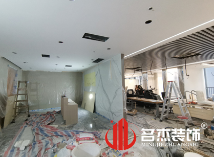 巡工地日記，南訊股份辦公室裝修項目緊張進行中